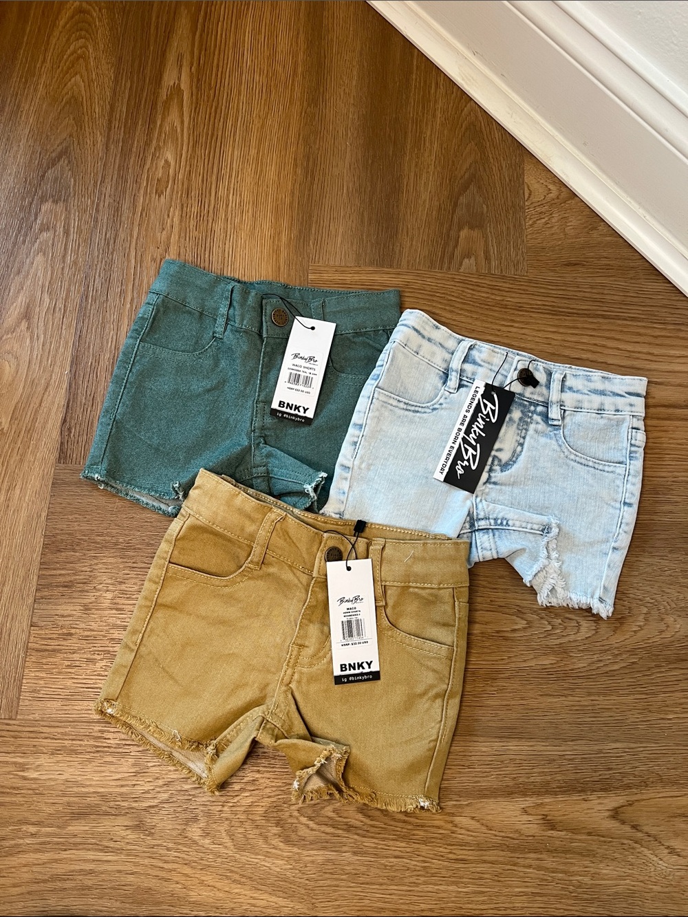 Binky Bro THREE PAIRS Boy’s NWT Waco Denim Shorts $96 18-24m